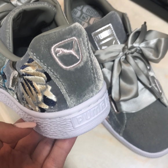 Velvet Pumas with floral designs on the side! - Picture 2 of 7